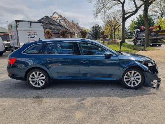 Skoda Superb 1.5 TSI Bussines picture 6