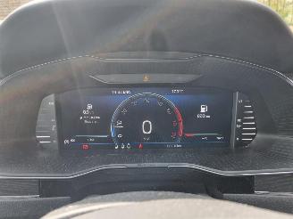 Skoda Superb 1.5 TSI Bussines picture 17