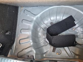 Dacia Sandero 1.0 TCE 90 Airco picture 10