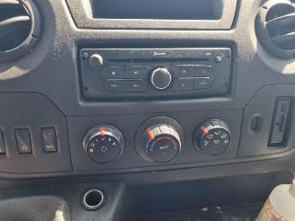 Renault Master DCI 165 L2 H2 Airco Navi picture 15