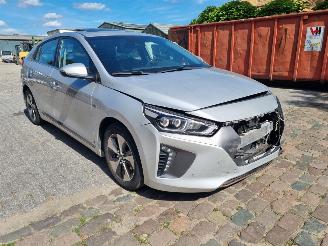 Hyundai Ioniq EV Premium Schuifdak Leder Stoelverw picture 7
