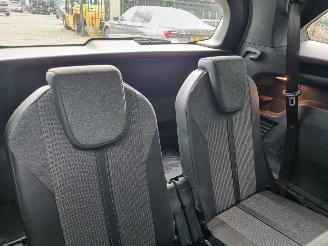 Peugeot 5008 Puretech 130 Allure Pack 7 Pers. Navi Camera picture 11
