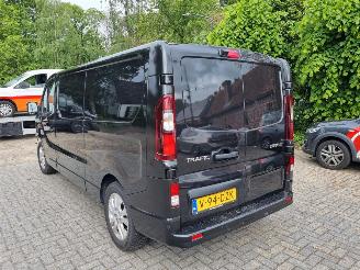 Renault Trafic 2.0 DCI 150 Aut L2 Airco Navi picture 3
