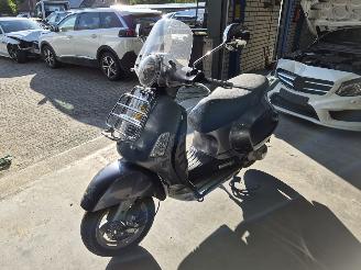 skadebil motor Vespa  GT 200 L 2007/6