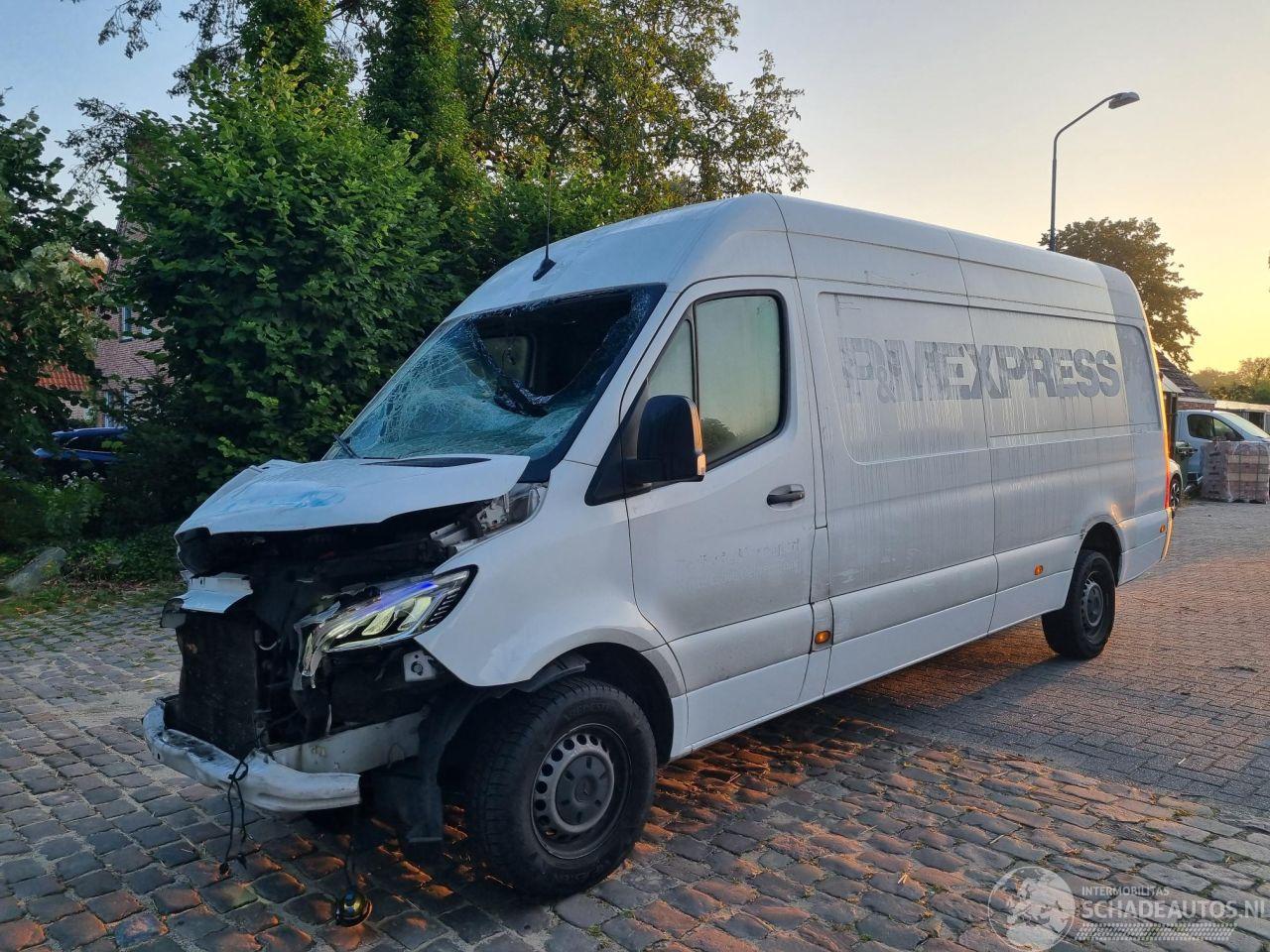 Mercedes Sprinter 319 CDI Aut L4 Maxi Airco LED