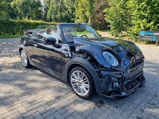 krockskadad bil auto Mini Cooper S Cabrio Aut Navi Led Stoelverw 2021/7