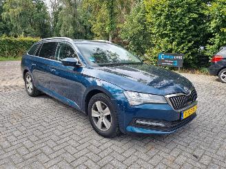 Unfallwagen Skoda Superb 1.5 TSI Aut. Bussines Ed 2023/8