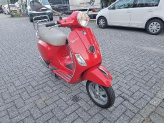 Vespa  LX50 picture 7
