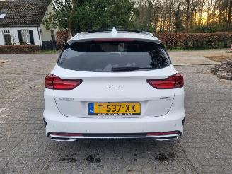 Kia Ceed 1.0 T-GDI GT-Line Pano Navi Stoelverw. picture 4