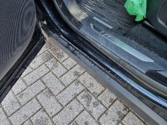 Land Rover Range Rover Velar 20d Aut. AWD R-Dynamic Pano Led picture 10