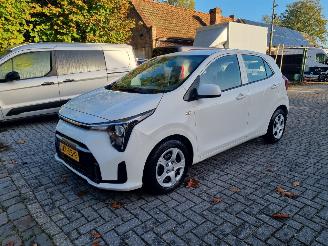 Schadeauto Kia Picanto 1.0 GDi DynamicLine Airco Navi Camera 2026/2