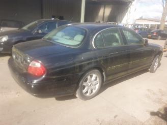 Auto da rottamare Jaguar S-type 4.0 v8 2000/1