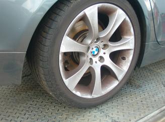 BMW 5-serie 525i picture 5