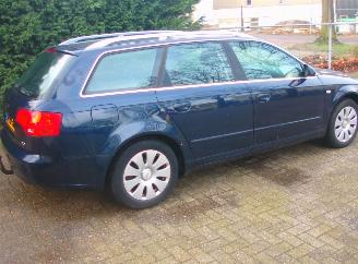 Audi A4 Avant  picture 3