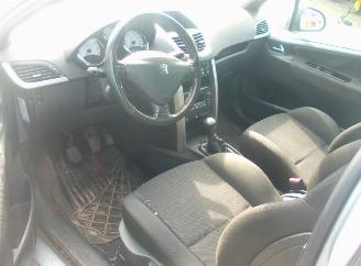 Peugeot 207  picture 5