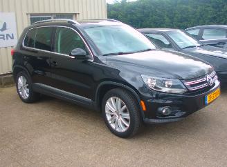 skadebil auto Volkswagen Tiguan 2.0 TSI 2012/2