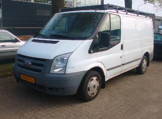 Unfallwagen Ford Transit 260S VAN 85DPF LR 4.23 2011/1