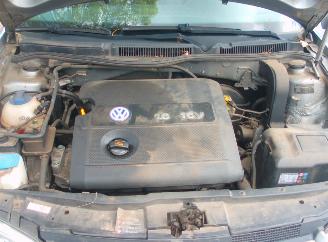 Volkswagen Golf  picture 8