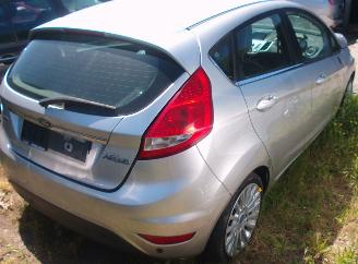 Ford Fiesta  picture 2
