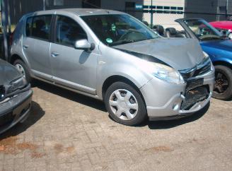 Vrakbiler auto Dacia Sandero  2008/1