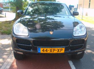 Porsche Cayenne  picture 3