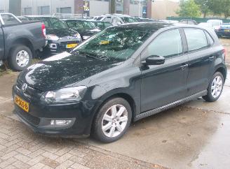 Vaurioauto  passenger cars Volkswagen Polo  2011/9