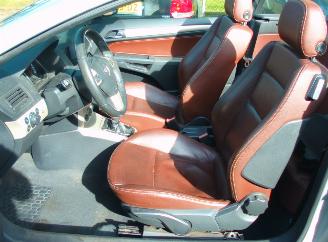 Opel Astra 1.8 cosmo picture 5