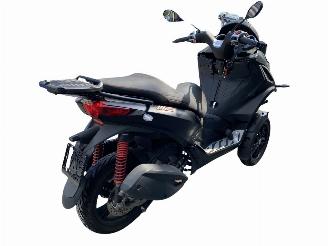 Piaggio MP3 300 HSE picture 3