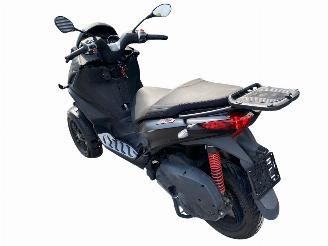 Piaggio MP3 300 HSE picture 2
