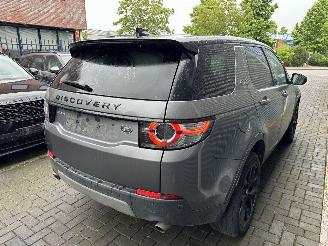 Vaurioauto  passenger cars Land Rover Discovery Sport 2.0 TD4 PANO/CAMERA/LEDER/TREKHAAK/MERIDIAN/LED/RIJDBAAR! 2017/10