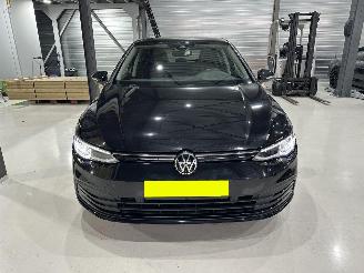 Volkswagen Golf e-TSI DSG AUTOMAAT R-LINE / NAVI / PDC / LED / MFS / SCHADEVRIJ picture 2