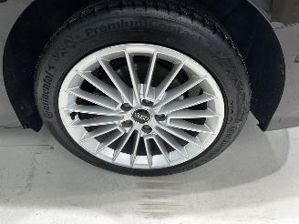 Audi A3 1.5 35 TFSI S-LINE LEDER/NAVI/CAMERA//ASSIST/LED MATRIX/ VOL SCHADEVRIJ picture 16