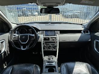 Land Rover Discovery Sport 2.0 TD4 CAMERA/LINEASSIST/LED/LEDER/VOL! RIJDBAAR! picture 9