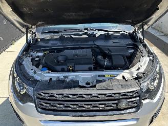 Land Rover Discovery Sport 2.0 TD4 CAMERA/LINEASSIST/LED/LEDER/VOL! RIJDBAAR! picture 16