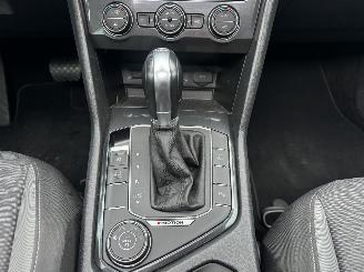 Volkswagen Tiguan 1.4 TSI DSG 4-MOTION SCHADEVRIJ/PANO/TREKHAAK/SIDE-ASSIST/FULL OPTIONS! picture 12