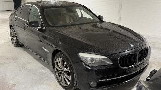 BMW 7-serie 730d/PANO/MEMORY/HEAD-UP/VENTILATIE/4xSTOELVERW./XENON-LED/FULL-ASSIST/TREKHAAK/VOL! picture 3
