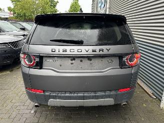 Land Rover Discovery Sport 2.0 TD4 PANO/CAMERA/LEDER/TREKHAAK/MERIDIAN/LED/RIJDBAAR! picture 4