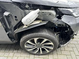 Land Rover Discovery Sport VOLLEDIG RIJDBAAR/D165 2.0 4x4 PANO/LED/FULL-ASSIST/FULL OPTIONS picture 4