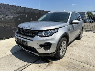 Unfallwagen Land Rover Discovery Sport 2.0 TD4 CAMERA/LINEASSIST/LED/LEDER/VOL! RIJDBAAR! 2015/12