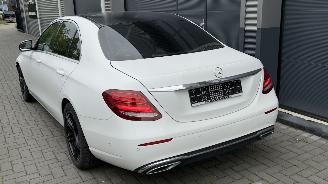 Schadeauto Mercedes E-klasse LED / CAMERA / NAVIGATIE / AMG VELGEN VOLLEDIG RIJDBAAR 2016/9