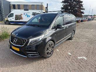 Vaurioauto  commercial vehicles Mercedes V-klasse V250 4 MATIC PANORAMA LED 360 CAMERA FULL OPTIONS 2017/3