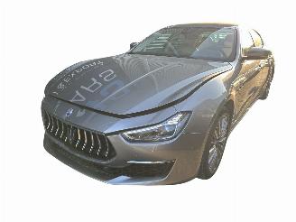 uszkodzony samochody osobowe Maserati Ghibli 3.0 V6 Gran-Lusso Aut / SOFT-CLOSE / MINIMAL DAMAGE 2018/11