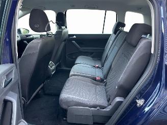 Volkswagen Touran 1.4 TSI MFS/PDC/CLIMA SCHADEVRIJ! picture 7