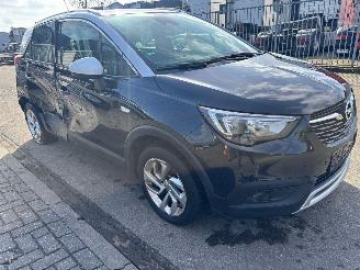 Opel Crossland  picture 2