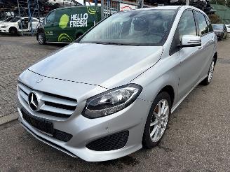 demontáž osobní automobily Mercedes B-klasse W246 2015/8