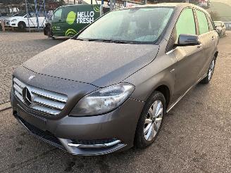 demontáž osobní automobily Mercedes B-klasse W246 2012/1