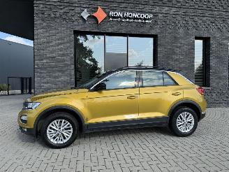 Coche accidentado Volkswagen T-Roc 1.5 TSI 150PK DSG7 Style 2020/7