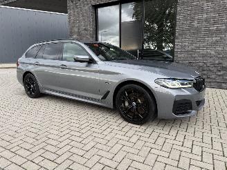 uszkodzony samochody osobowe BMW 5-serie 530e Touring 292PK Steptronic M-Sport Facelift VOL! 2022/11