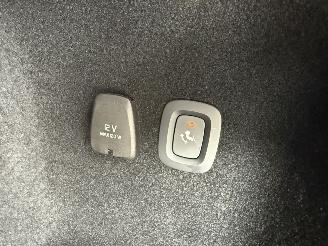 Volvo V-60 2.0 T6 AWD Recharge 253PK Aut. Ultimate Bright VOL! picture 33