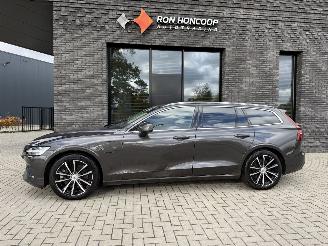 Coche accidentado Volvo V-60 2.0 T6 AWD Recharge 253PK Aut. Ultimate Bright VOL! 2023/10